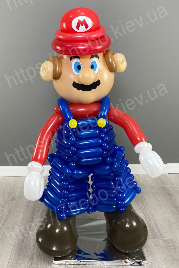 Марио из воздушных шариков